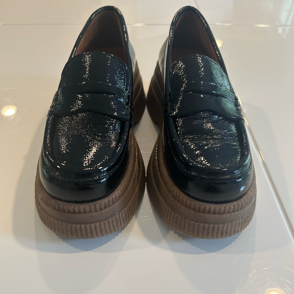 Ganni wallaby creeper sole loafers.